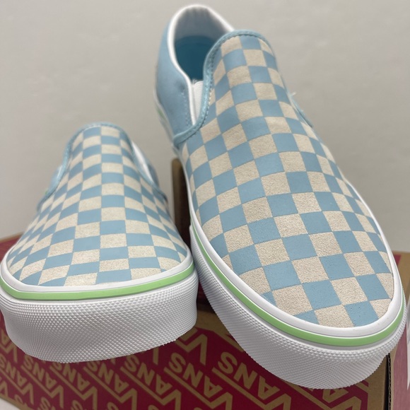Vans WMNS Classic Slip-On
Checkerboard Crystal Blue Sneakers 
VN000D6YCAU - Picture 3 of 16